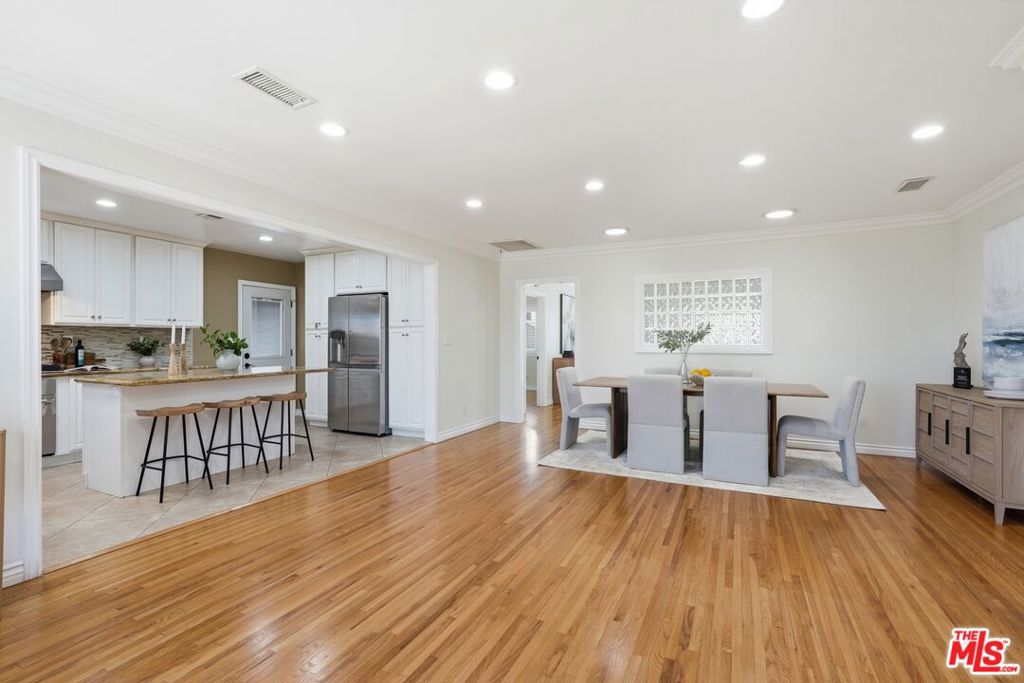 2018 W 147th Street Property Photo 4