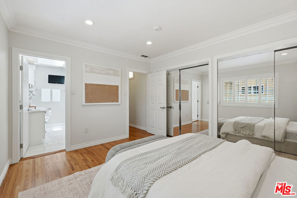 2018 W 147th Street Property Photo 15