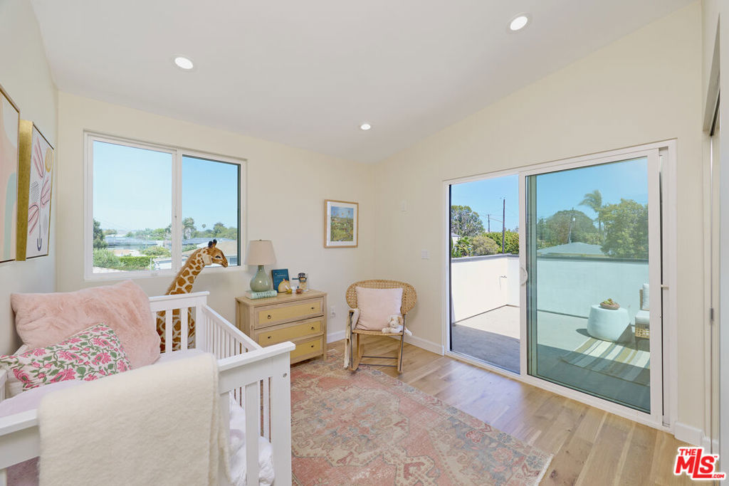 12209 Havelock Avenue Property Photo 32