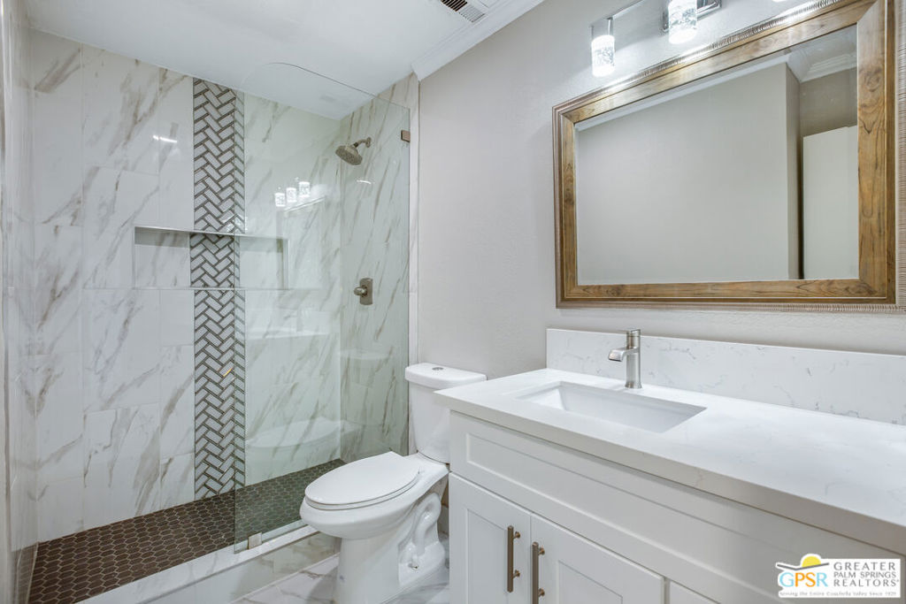 48734 Desert Flower Drive Property Photo 23