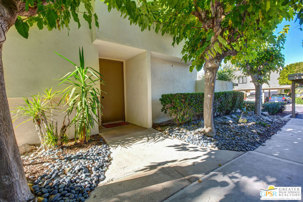 48734 Desert Flower Drive Property Photo 27