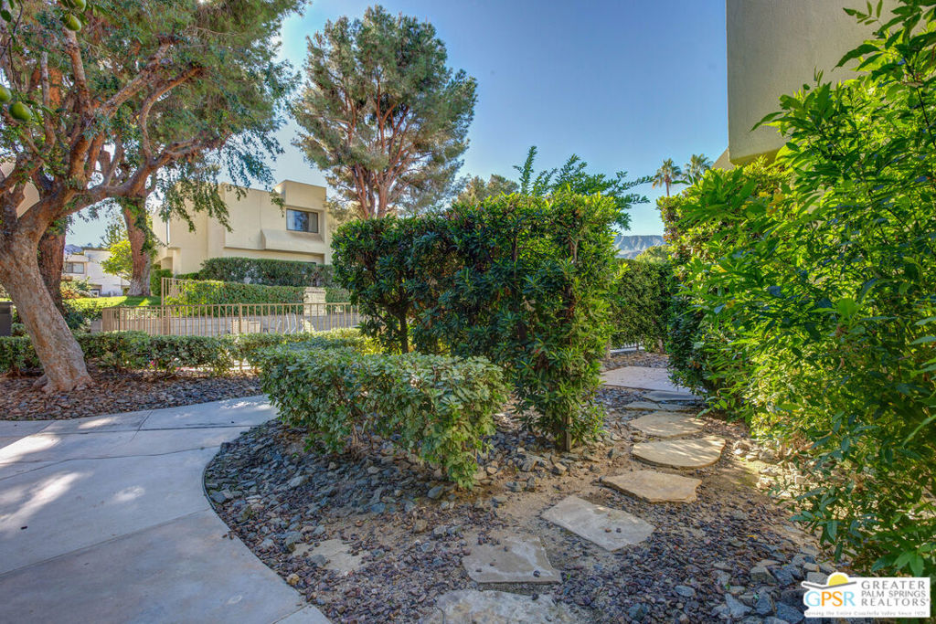 48734 Desert Flower Drive Property Photo 28