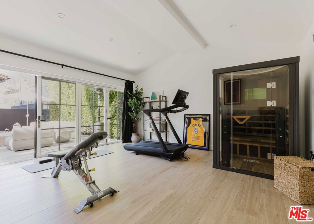 408 Westbourne Drive Property Photo 34