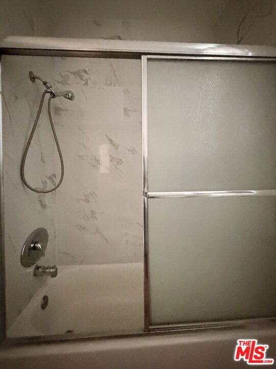 4848 Elmwood Avenue Unit 3 Property Photo 9
