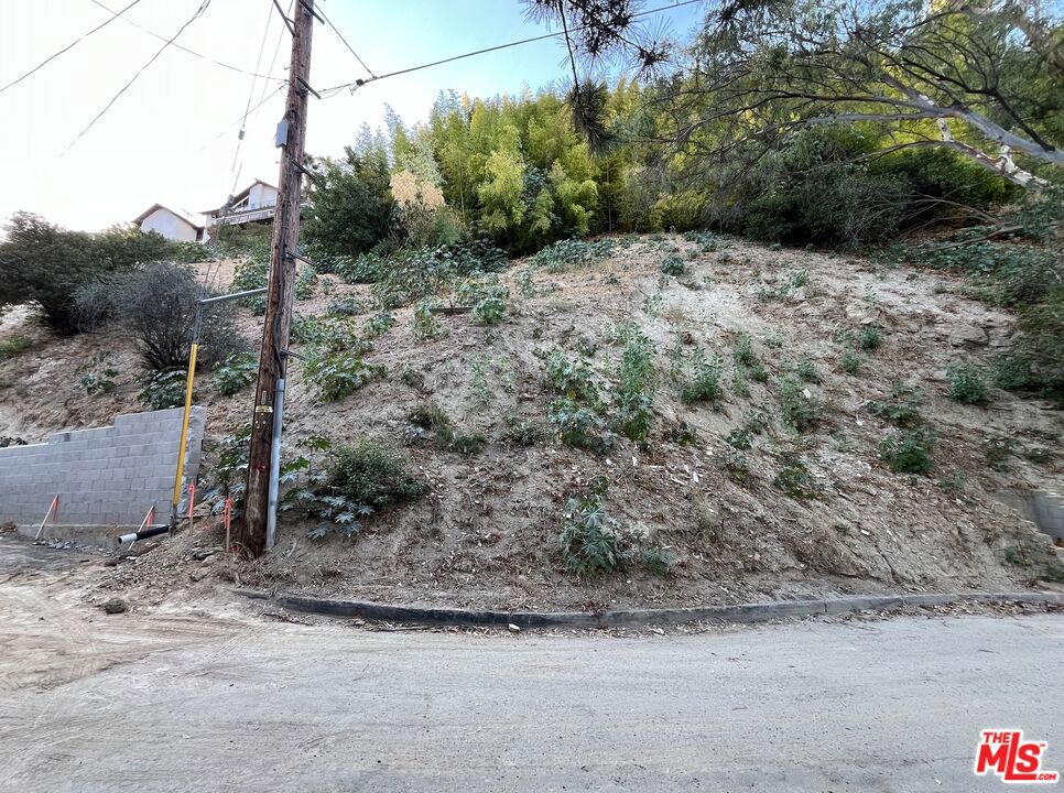 3947 N Hopevale Drive Property Photo 7