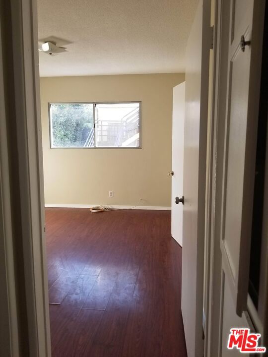 4106 Rosewood Avenue 5 Property Photo 7