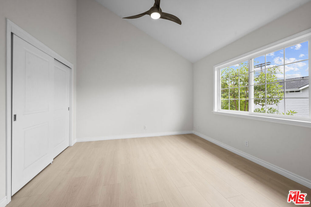 7861 W 80th Street Property Photo 35