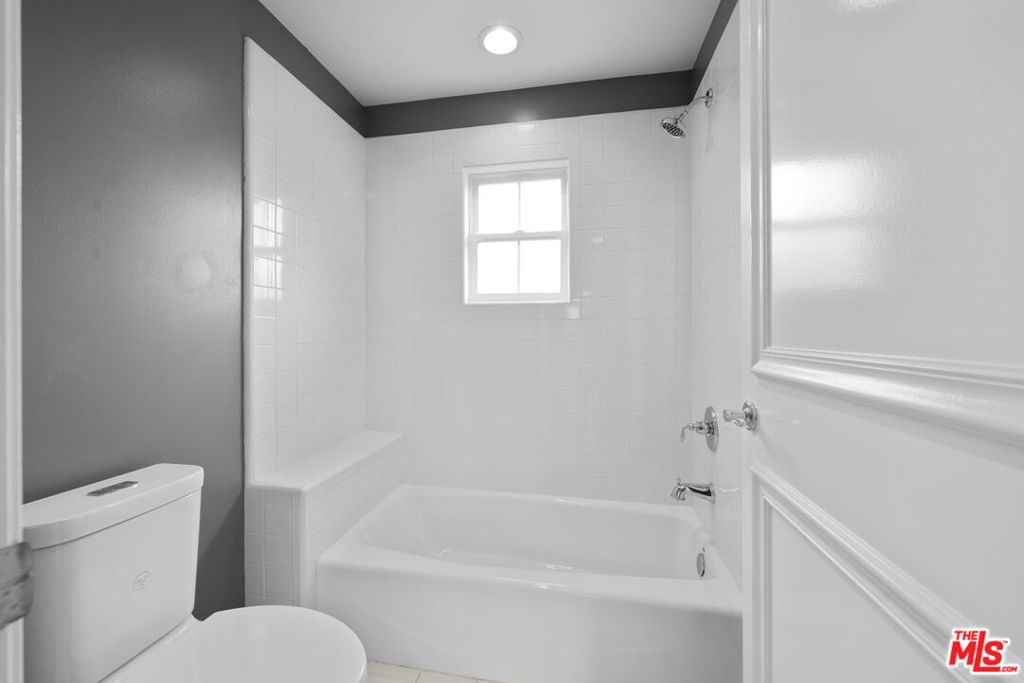 7861 W 80th Street Property Photo 37