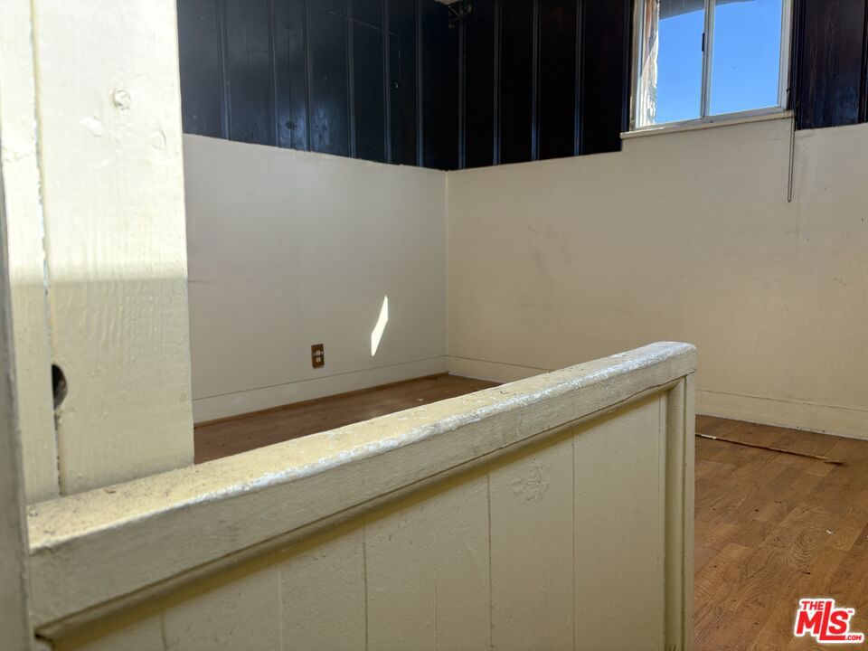 4326 Gateway Avenue Property Photo 19