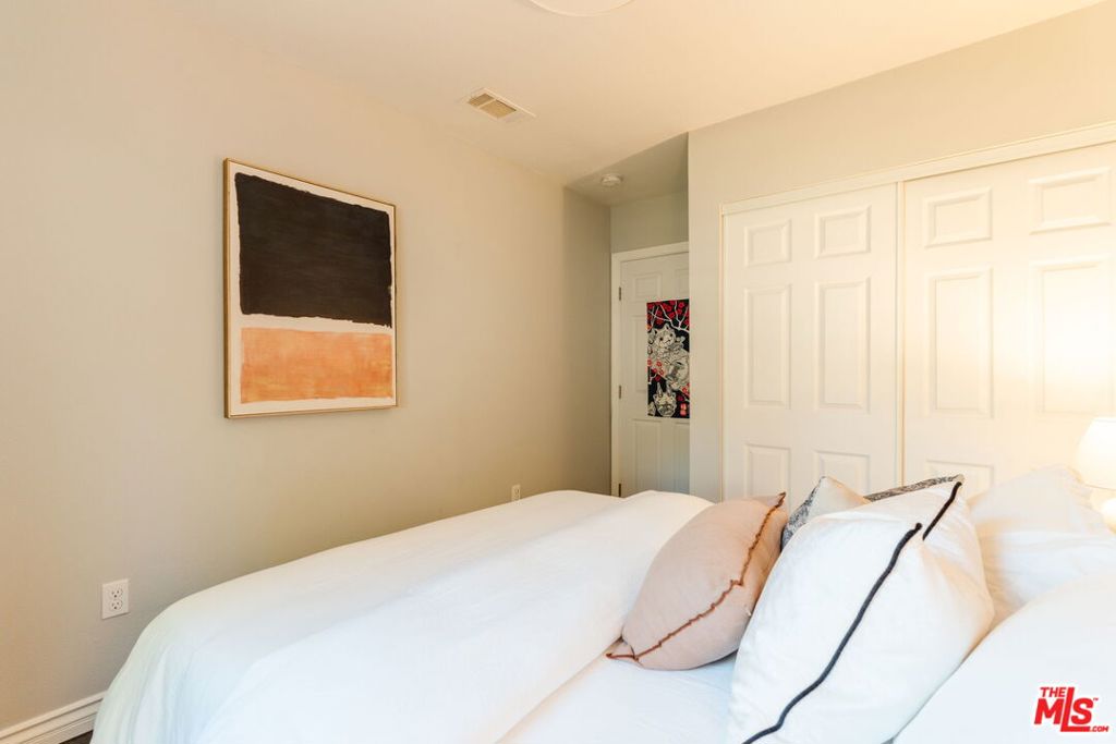 3608 Roseview Avenue Property Photo 21