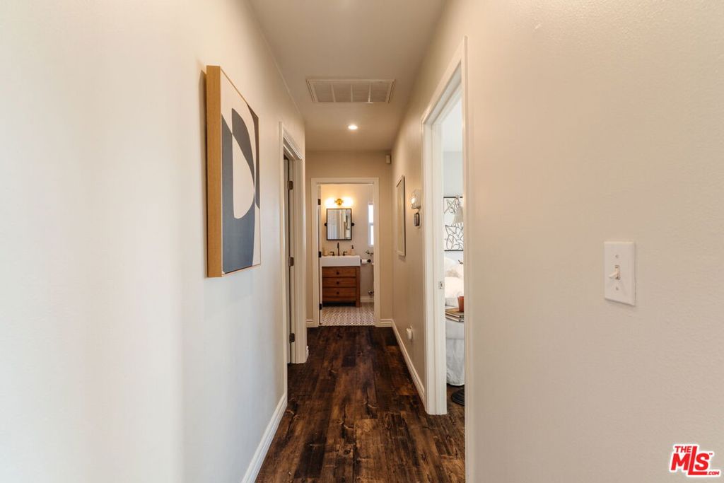 3608 Roseview Avenue Property Photo 25