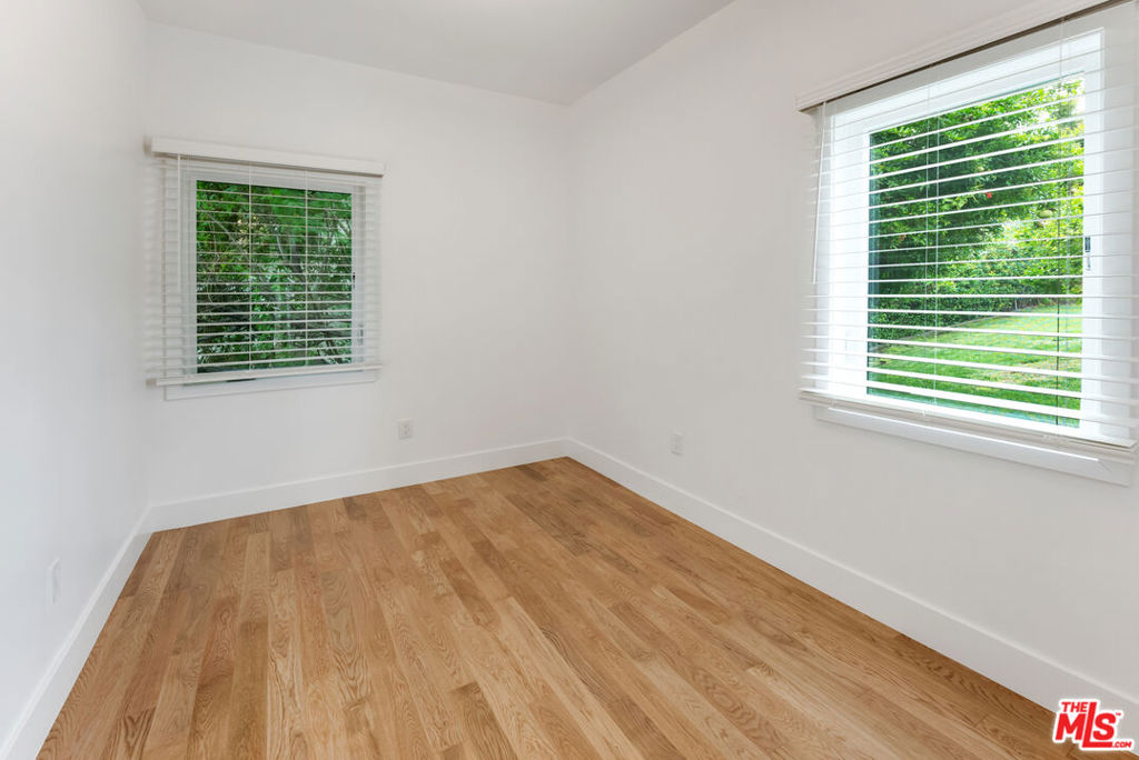1253 S Rimpau Boulevard Property Photo 59