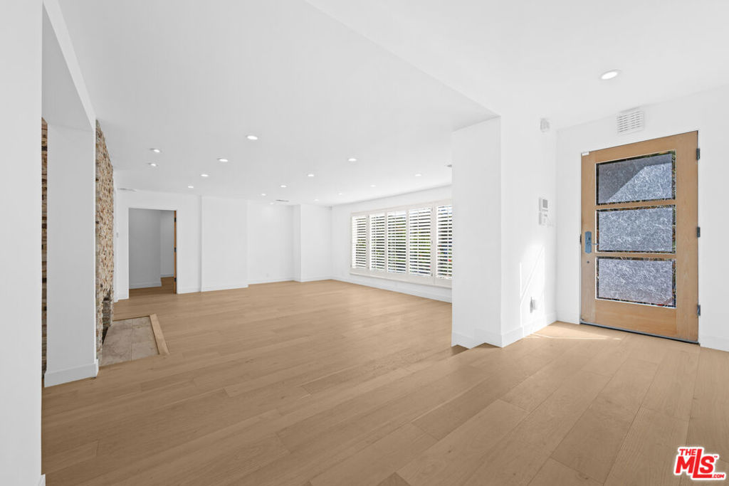 435 Dalehurst Avenue Property Photo 18