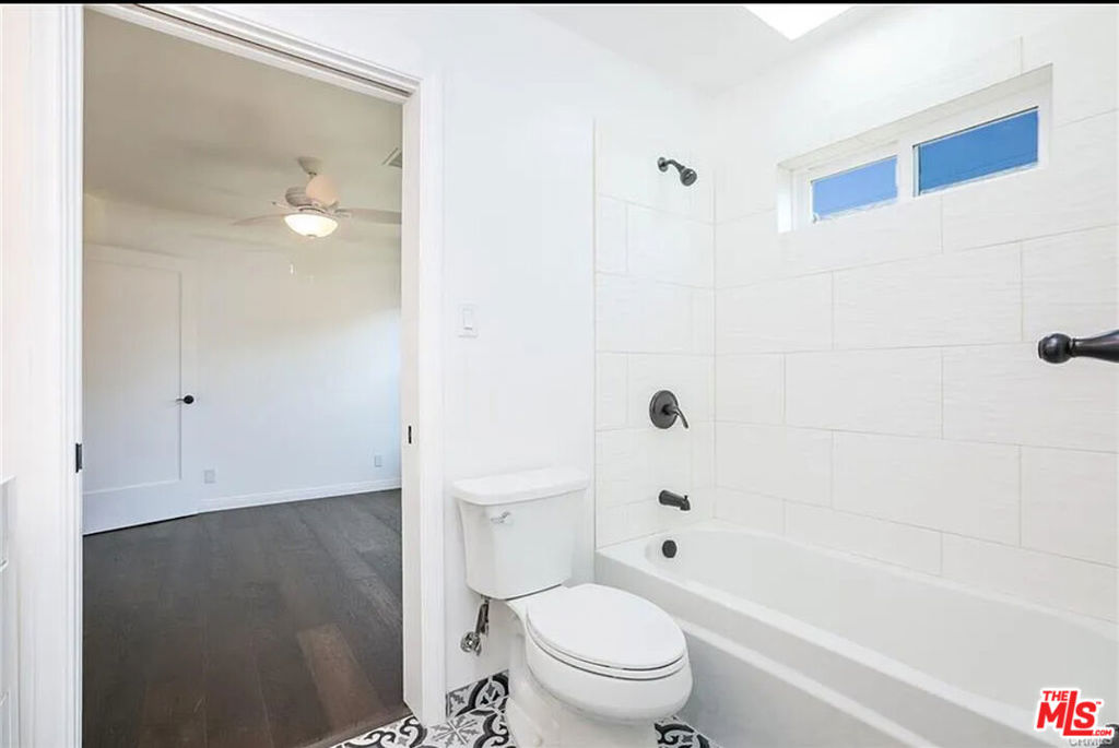 6147 Will Rogers Street Property Photo 15