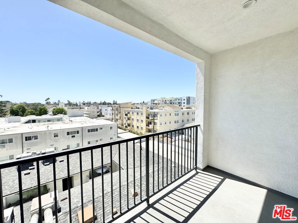 11155 Huston St 203 Property Photo 3