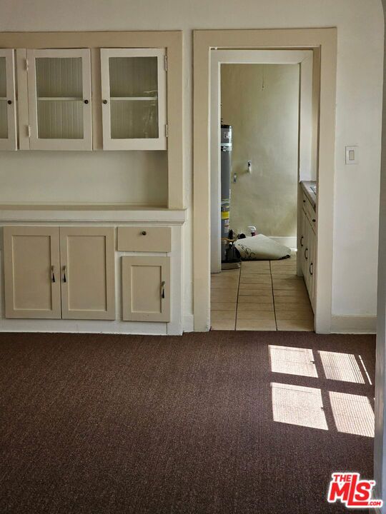 1129 E 71st Street Property Photo 4