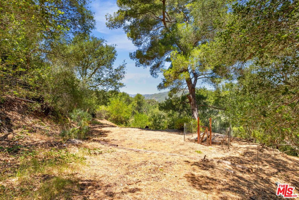 19805 Valley View Drive Property Photo 62