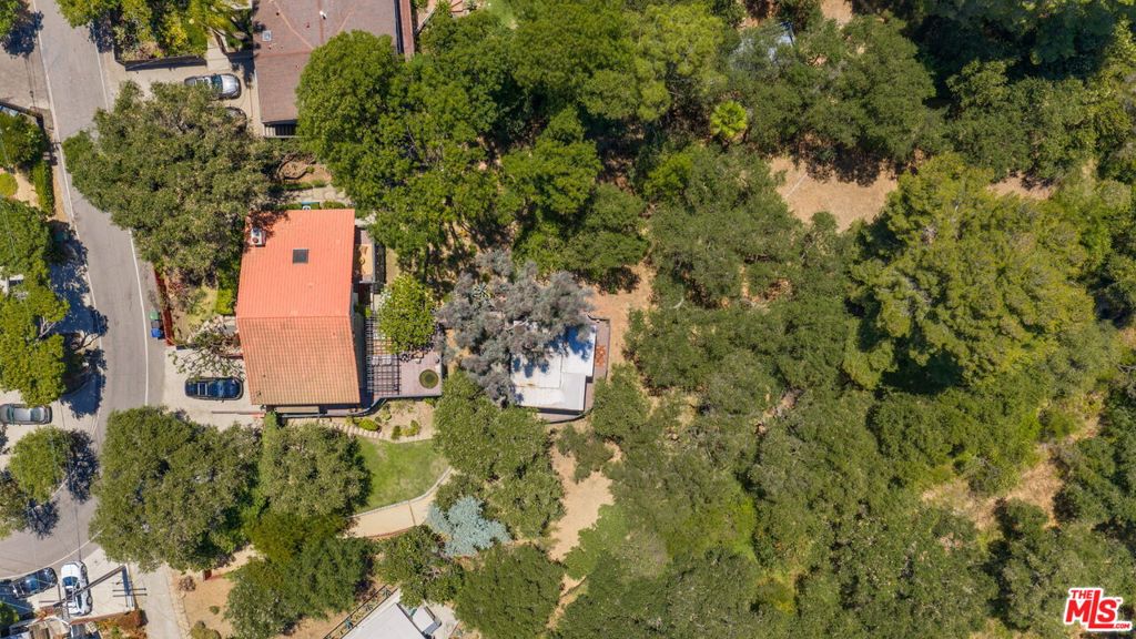 19805 Valley View Drive Property Photo 67