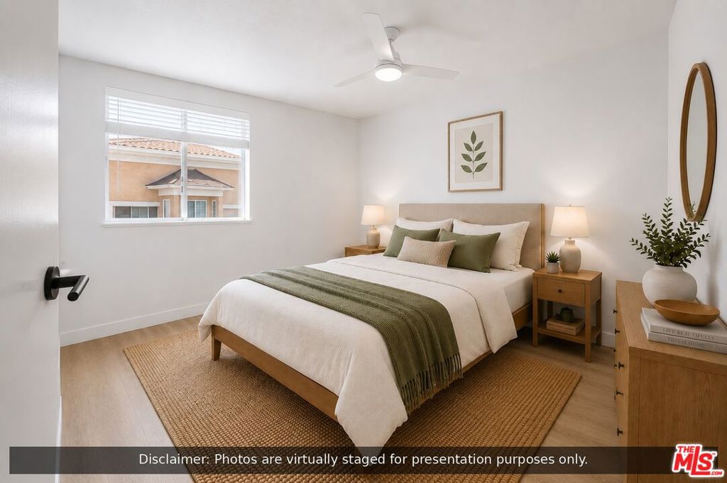 1337 S Hoover Street 1505 # 4 Property Photo 3