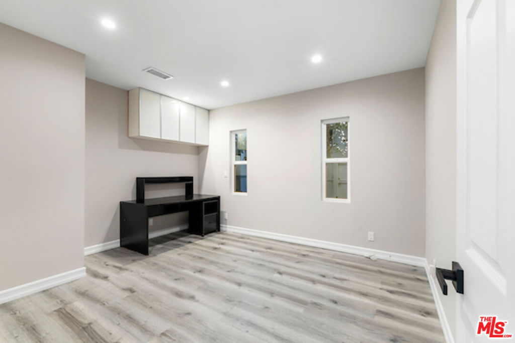 164 N Willaman Drive Property Photo 19