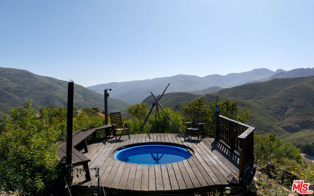 34550 Mulholland Highway Property Photo 6