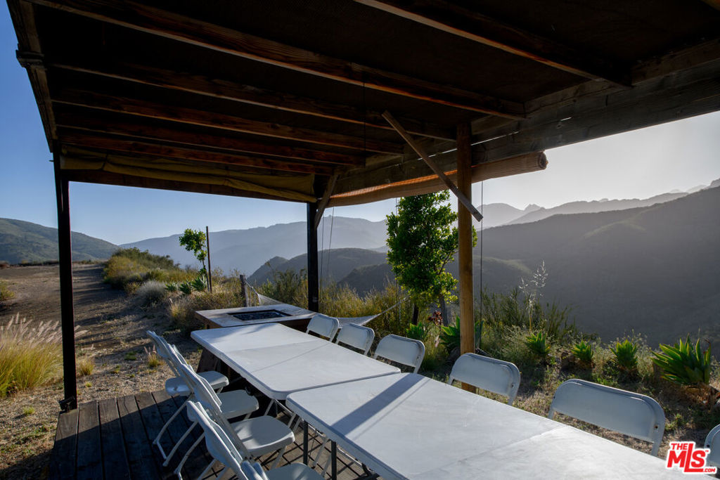 34550 Mulholland Highway Property Photo 11