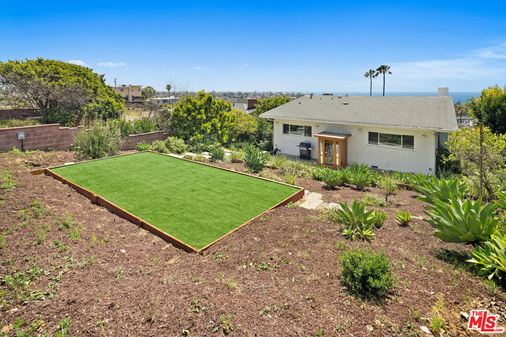 16641 Linda Terrace Property Photo 23