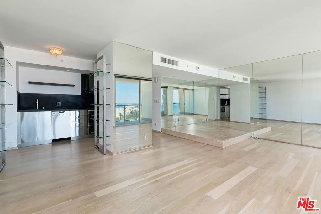 201 Ocean Avenue 1107b Property Photo 4
