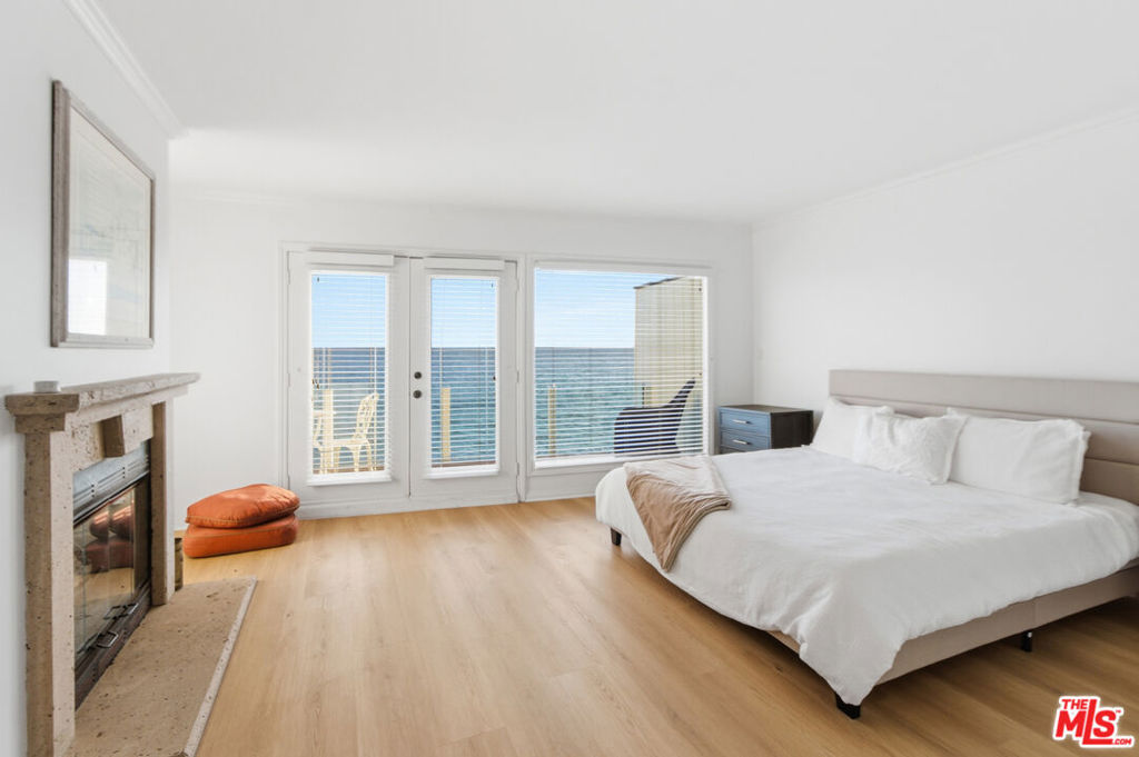 20456 Pacific Coast Highway Property Photo 19