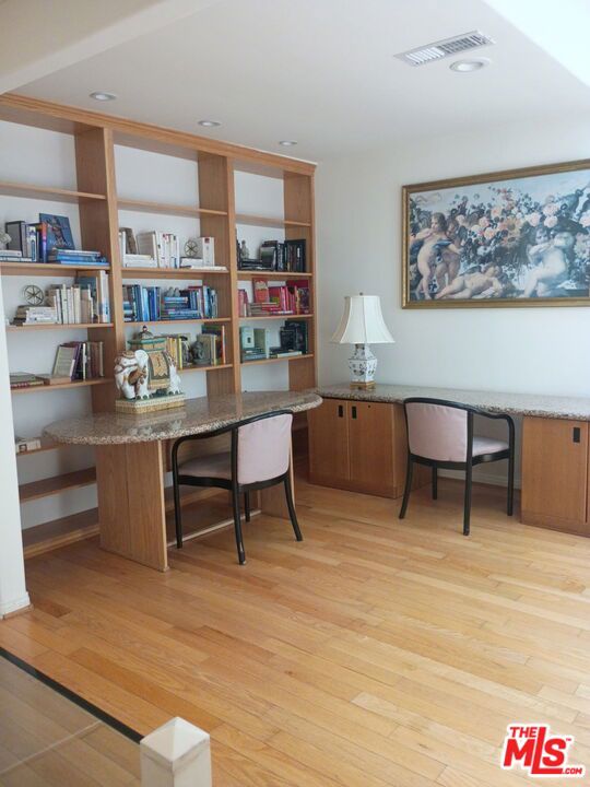 20456 Pacific Coast Highway Property Photo 28