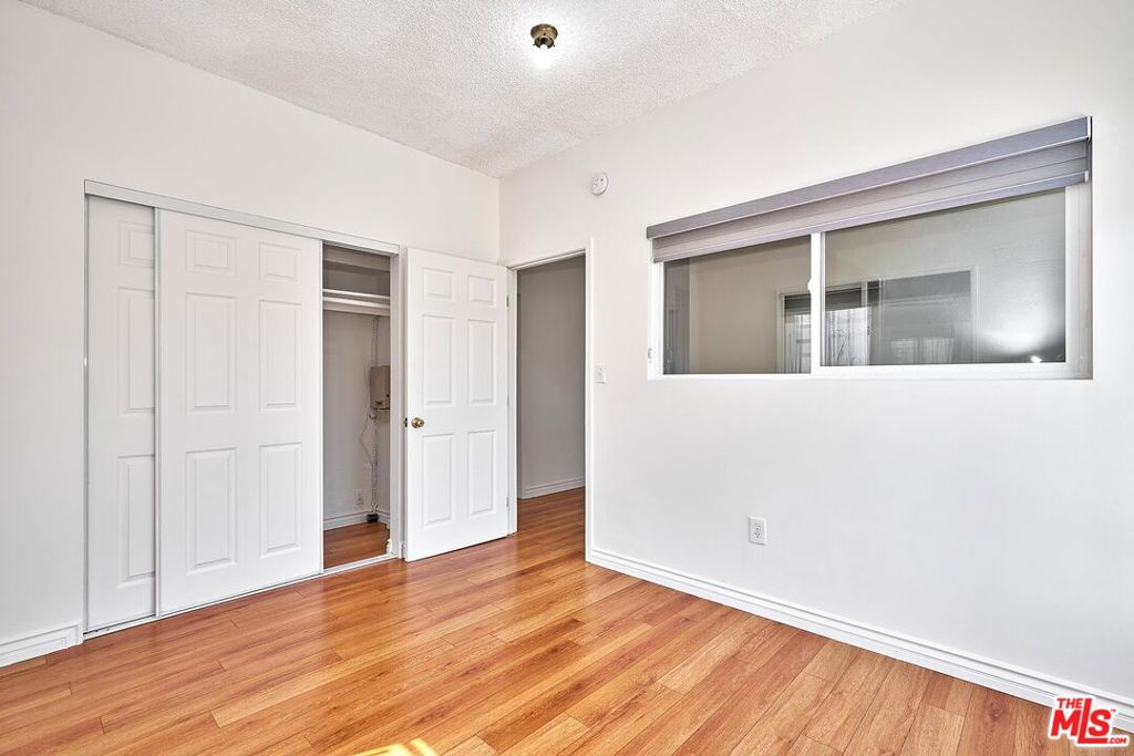 2194 Venice Boulevard Property Photo 11