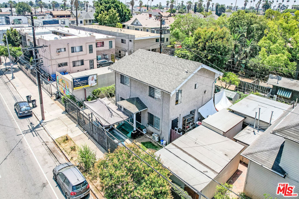 2194 Venice Boulevard Property Photo 28