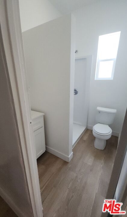 10420 S Broadway 1 Property Photo 4