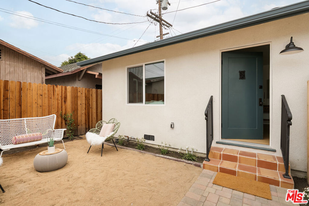 2250 Fernleaf Street Property Photo 18