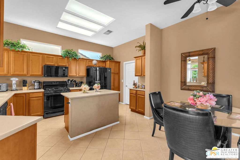 78164 Brookhaven Lane Property Photo 4