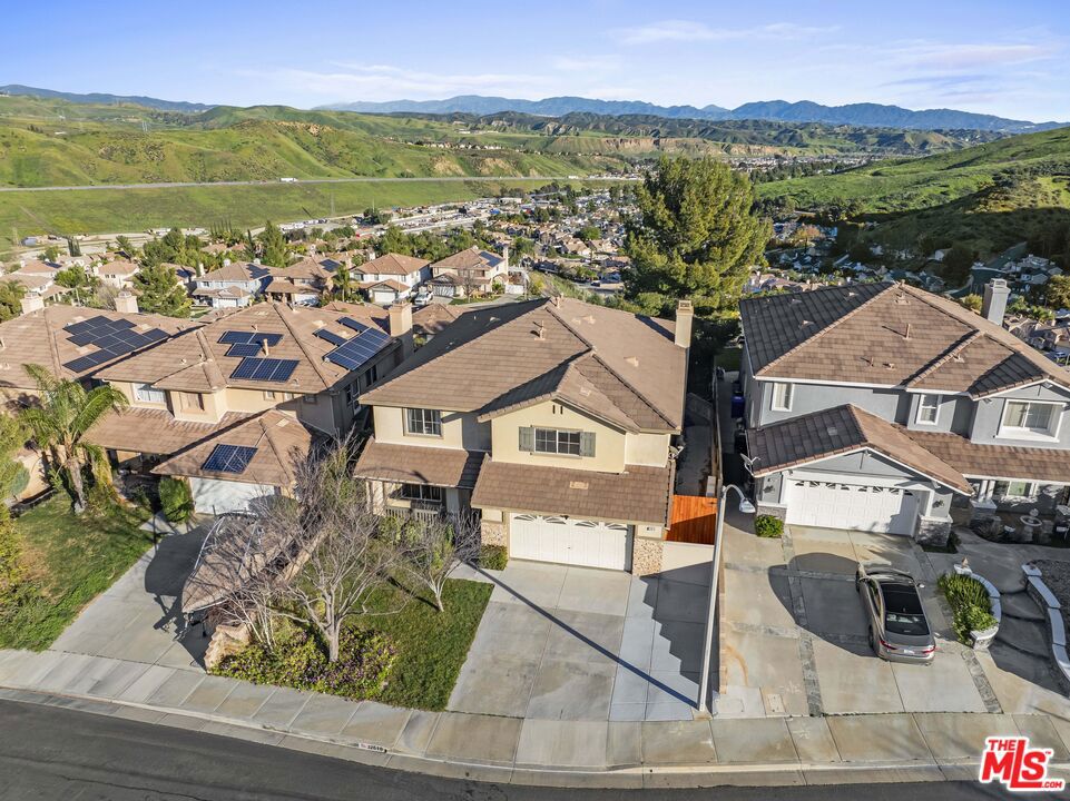 32610 Ridge Top Lane Property Photo 2