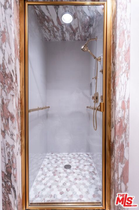 10430 Wilshire Boulevard 2001 Property Photo 19
