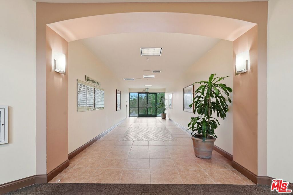 1000 Newbury Road 110 Property Photo 26