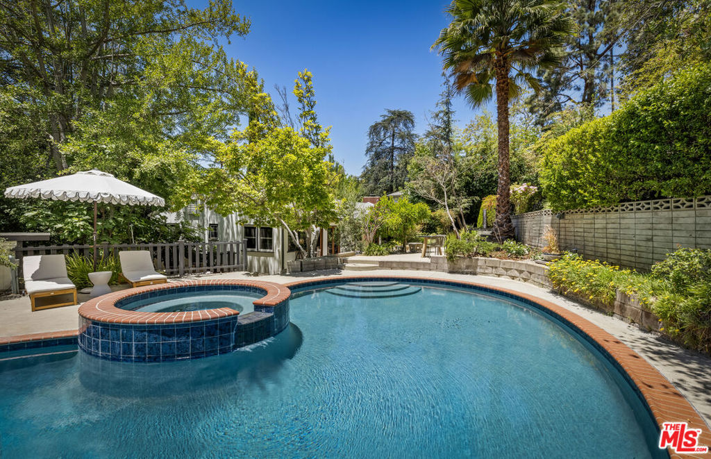 5749 Valley Oak Drive Property Photo 35