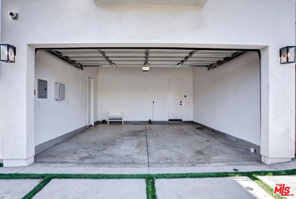 4816 Inglewood Boulevard Property Photo 32