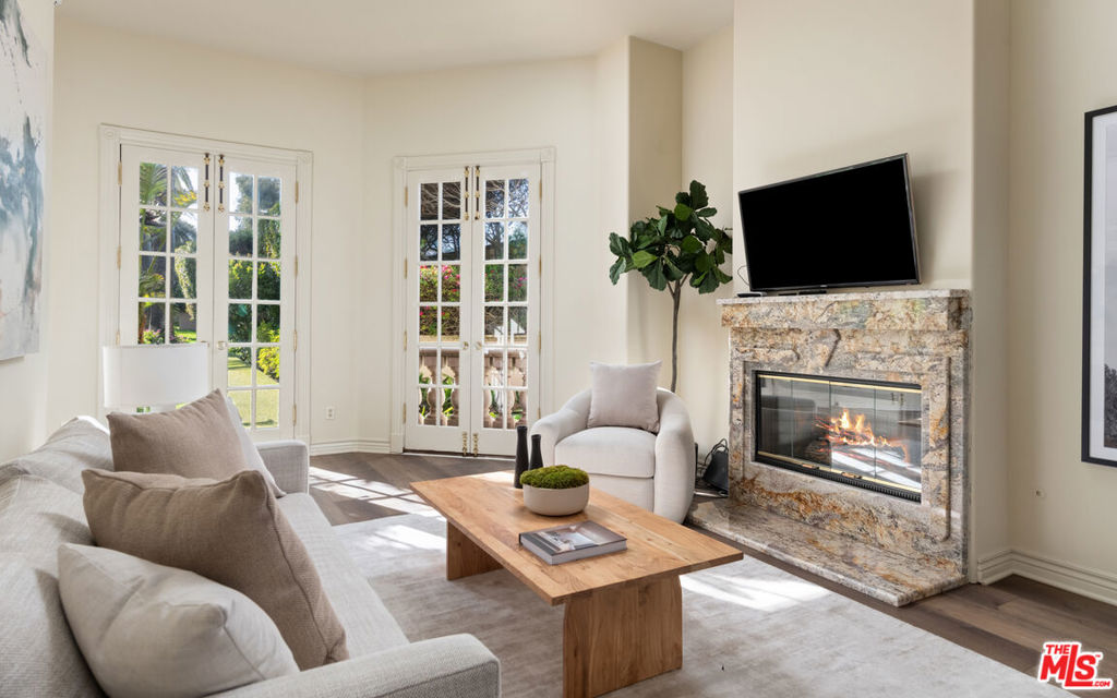 28824 Cliffside Drive Property Photo 44
