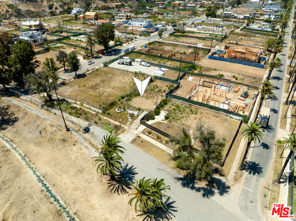 15363 Via De Las Olas Property Photo 12