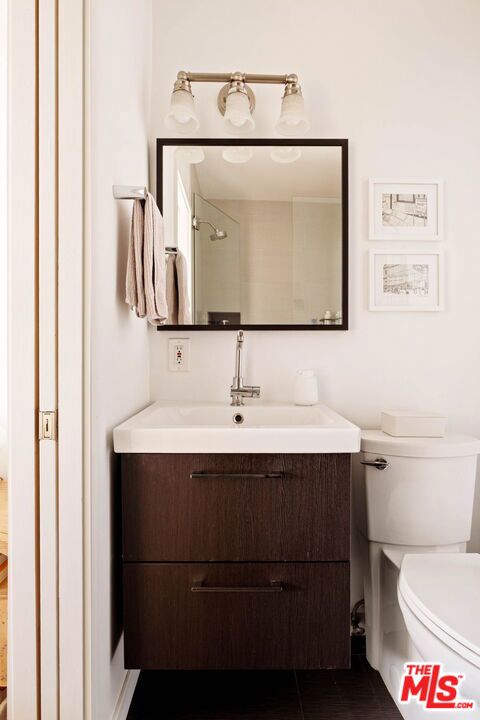 550 N Croft Avenue 2 Property Photo 25