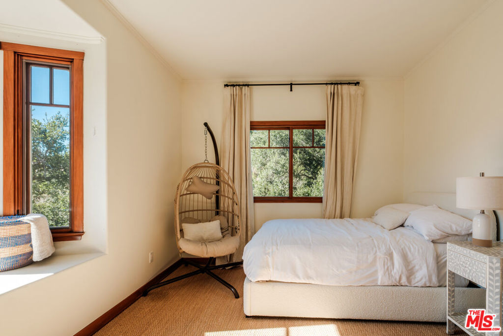 21717 Encina Road Property Photo 33