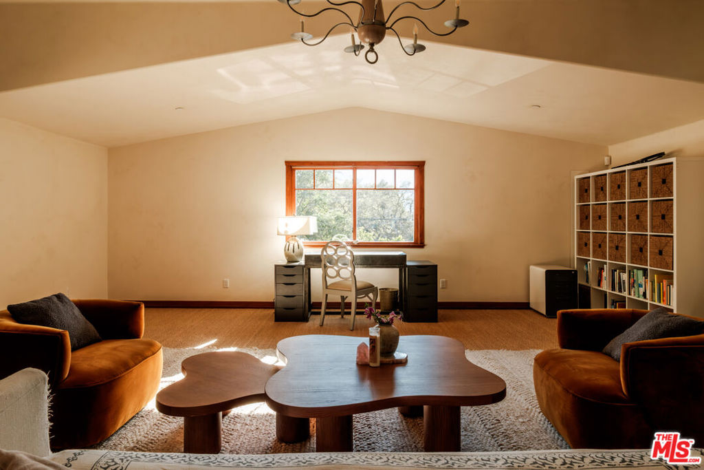 21717 Encina Road Property Photo 52