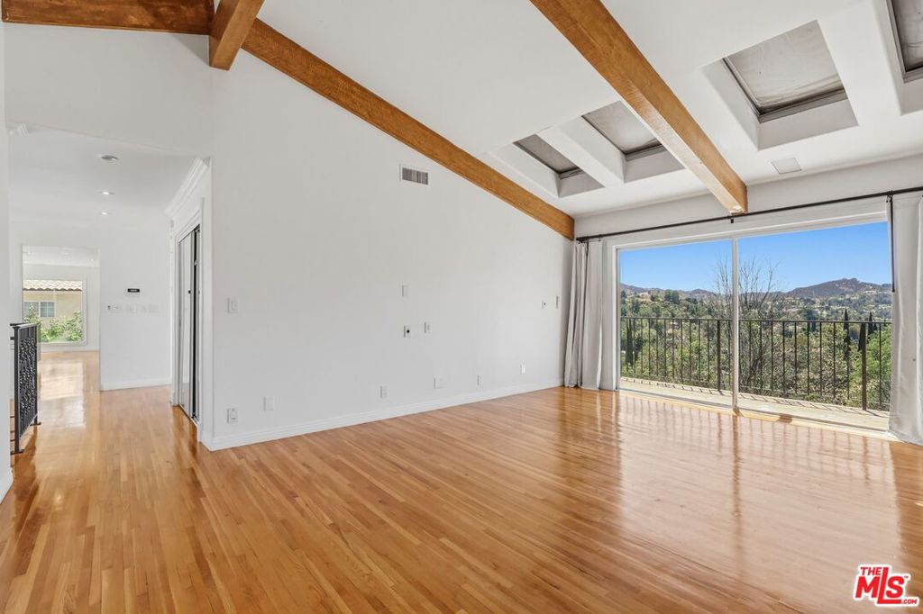 4613 Reforma Road Property Photo 32