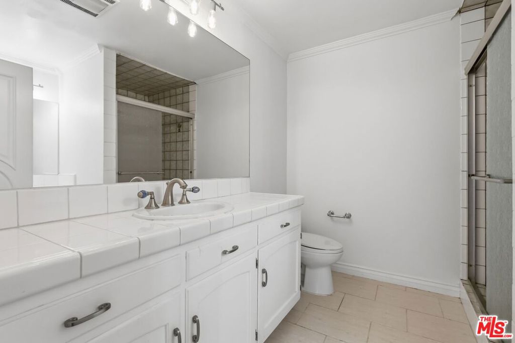 4613 Reforma Road Property Photo 38