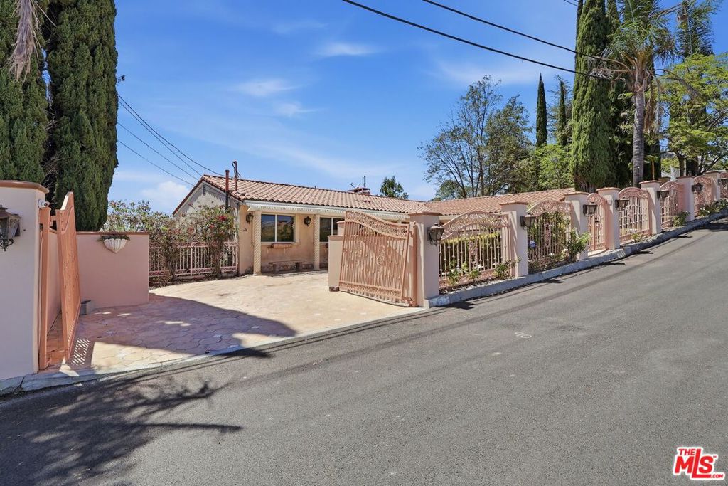 4613 Reforma Road Property Photo 60