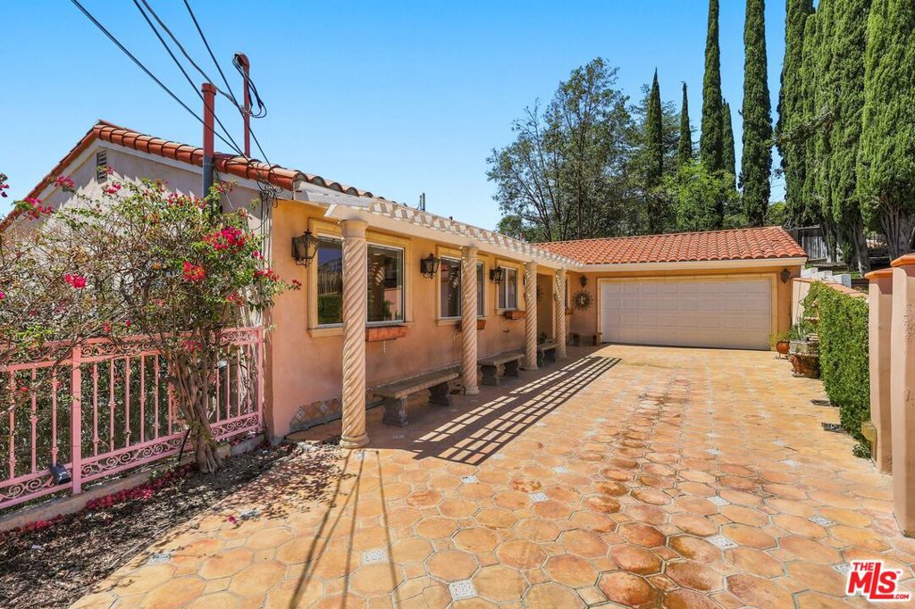 4613 Reforma Road Property Photo 61