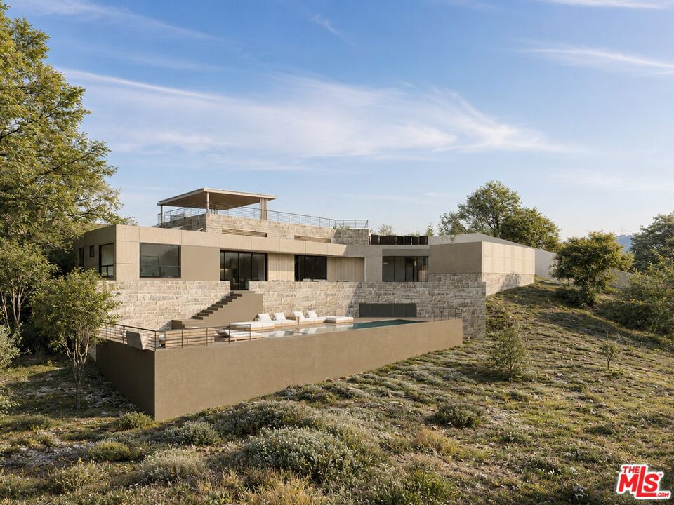 570 Schueren Property Photo 12